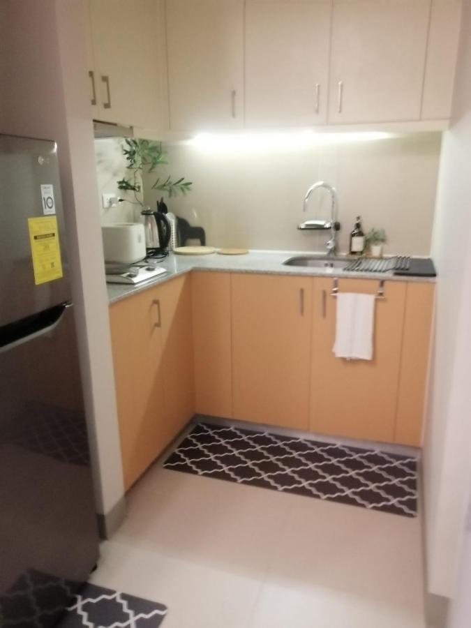 Luxe Bonifacio Global City Taguig Uptown Condo Hotel 1 Bedroom Suite ภายนอก รูปภาพ